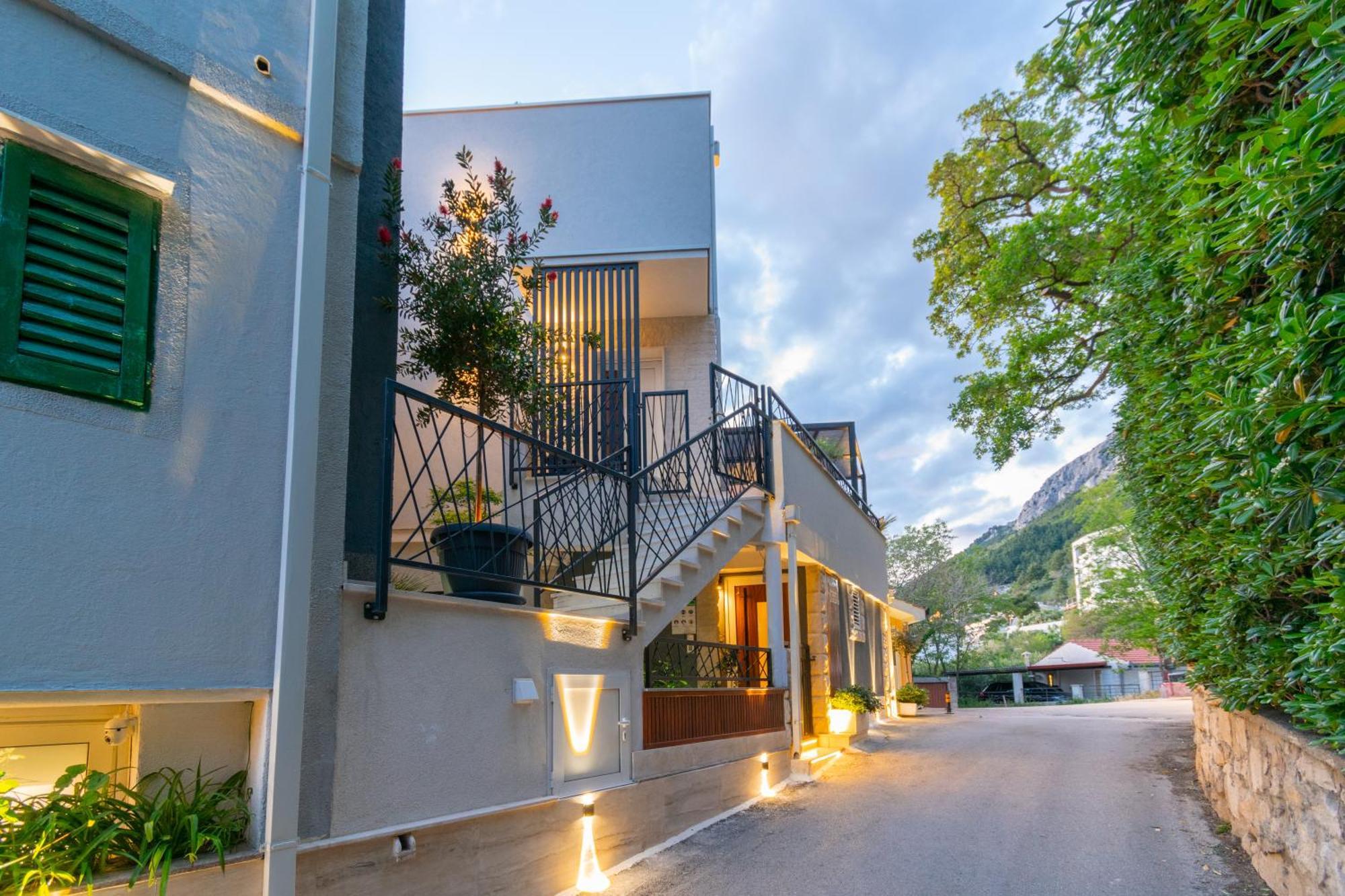 Apartments Villa Tomas Брела Экстерьер фото