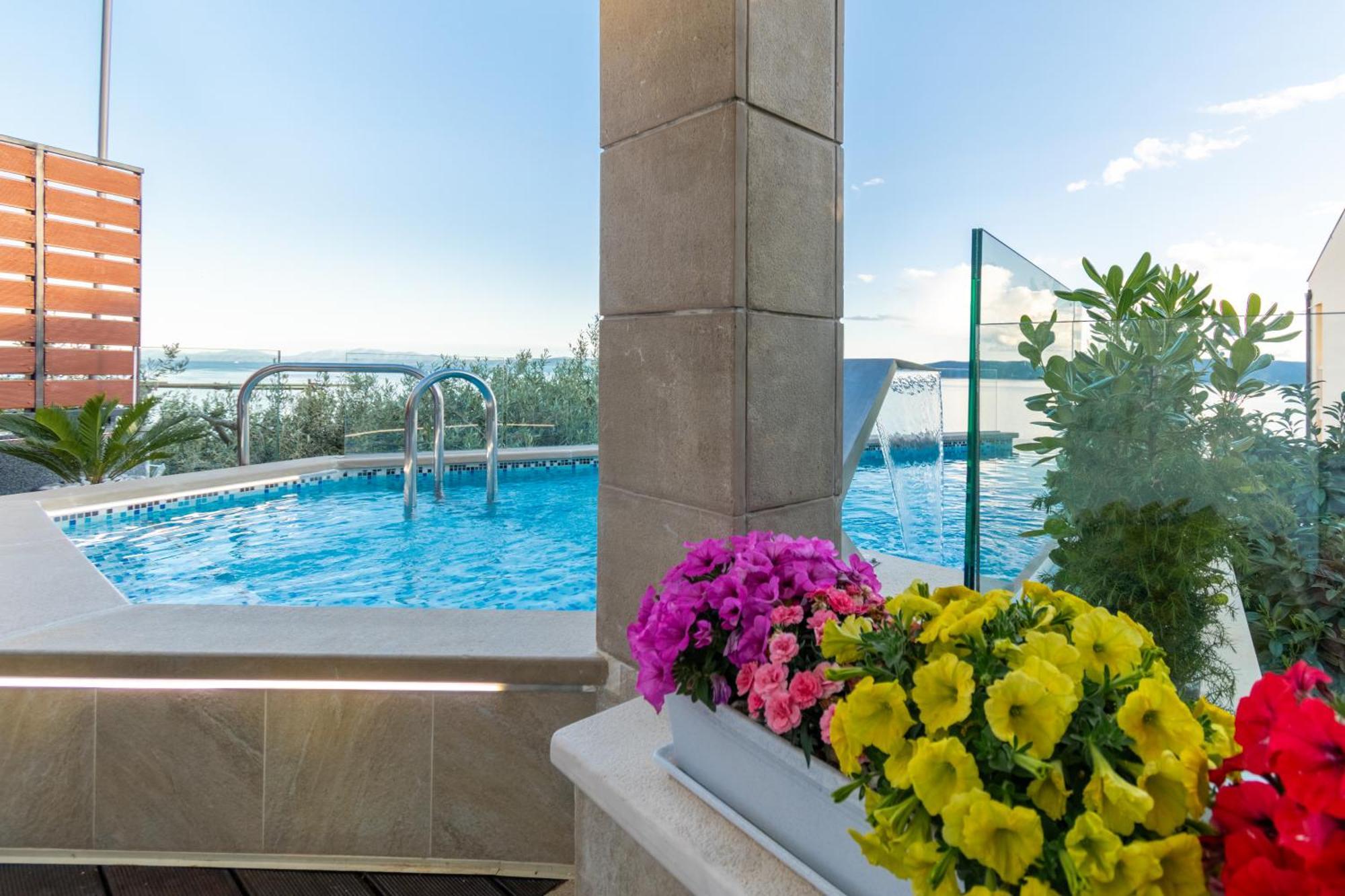 Apartments Villa Tomas Брела Экстерьер фото
