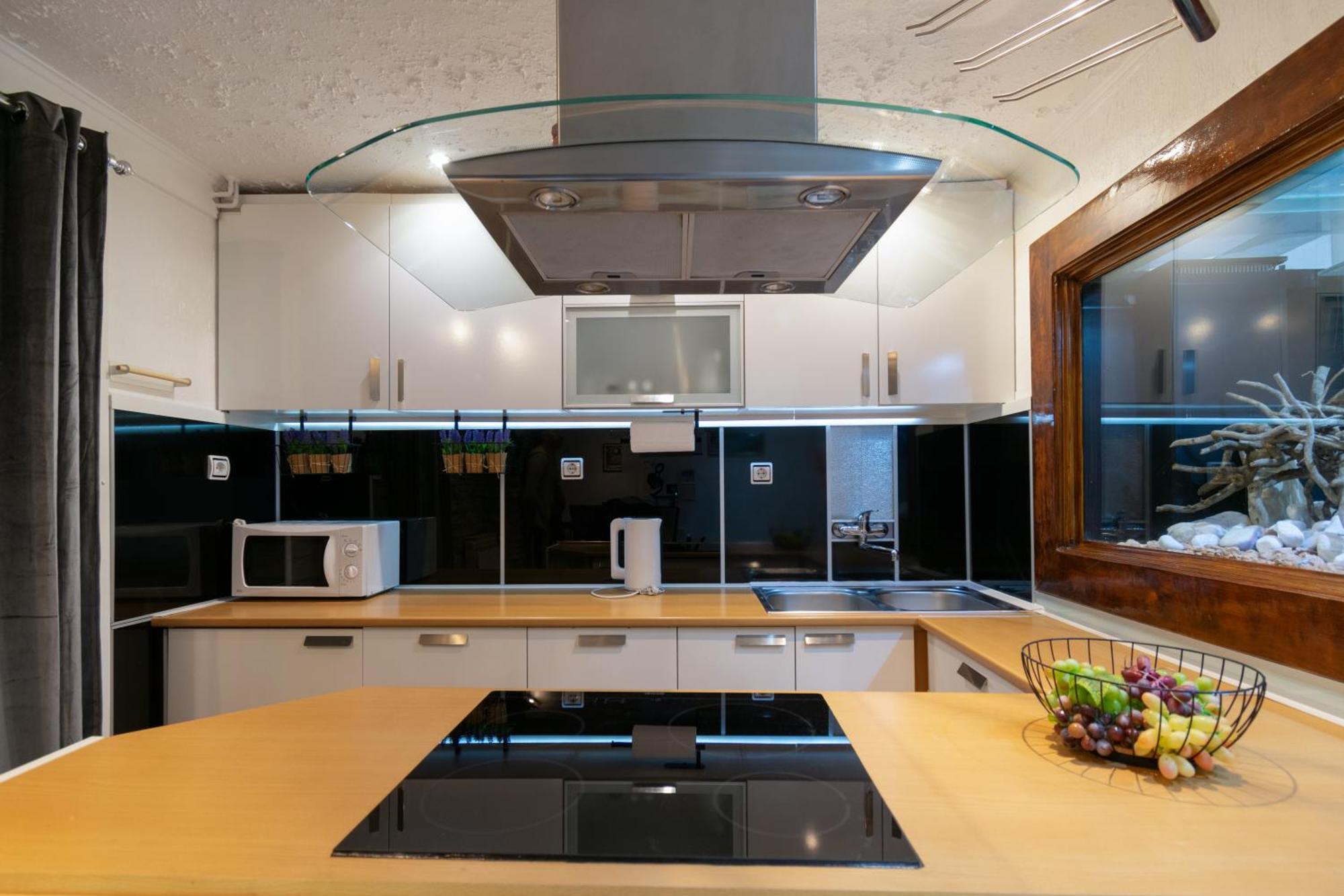 Apartments Villa Tomas Брела Экстерьер фото
